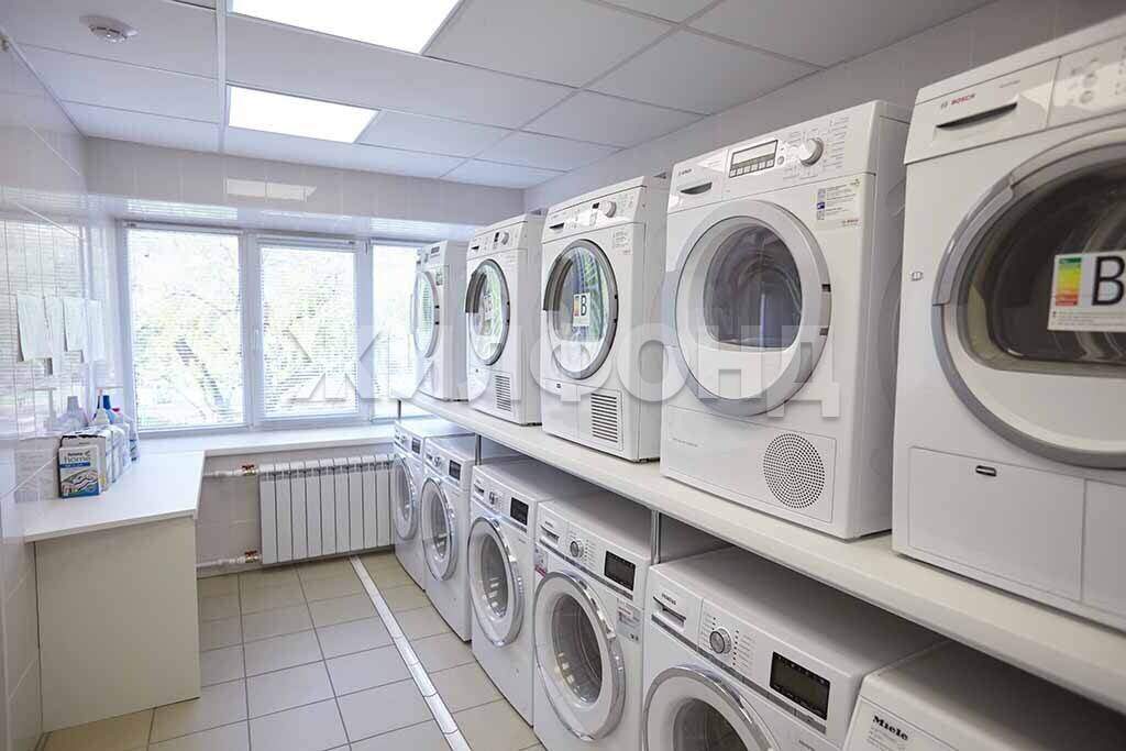 Продам помещение свободного назначения 2542 м.кв.
