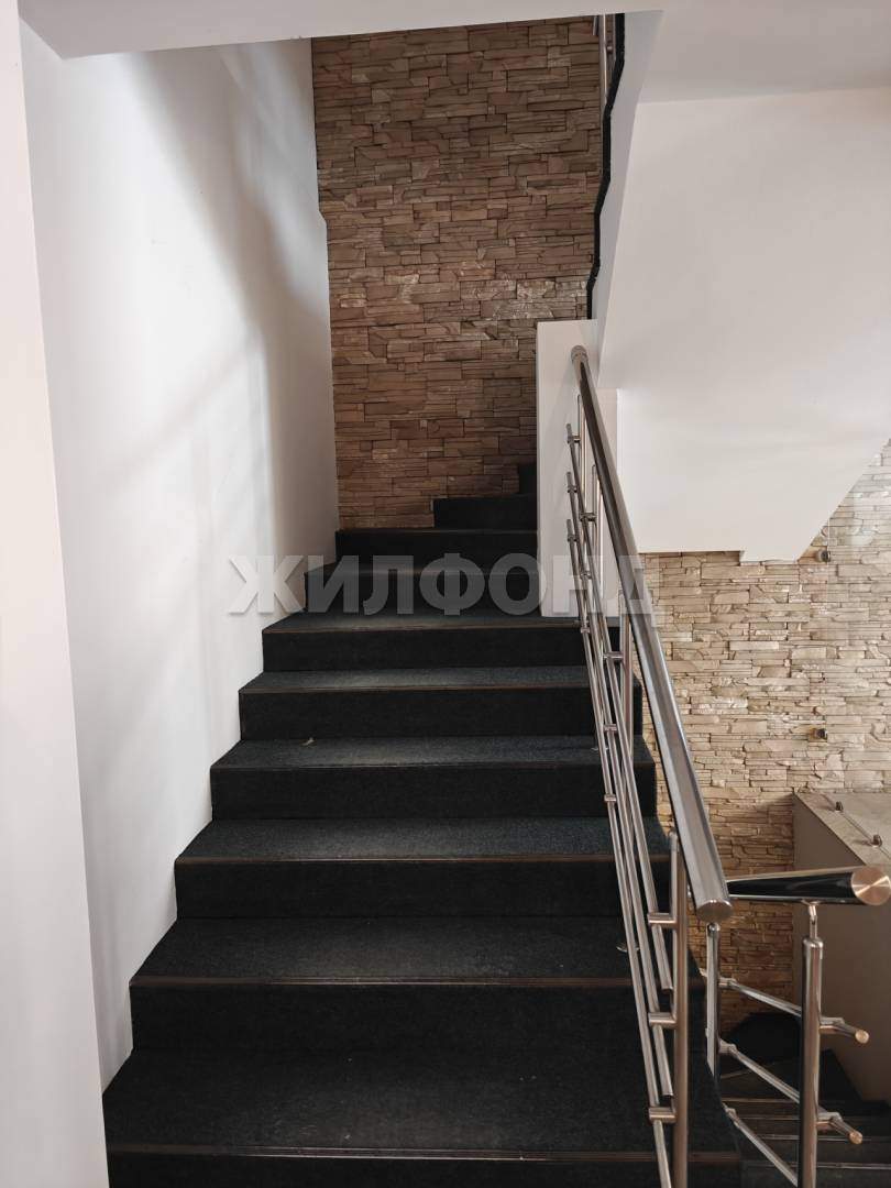 Продам офис 299 м.кв.