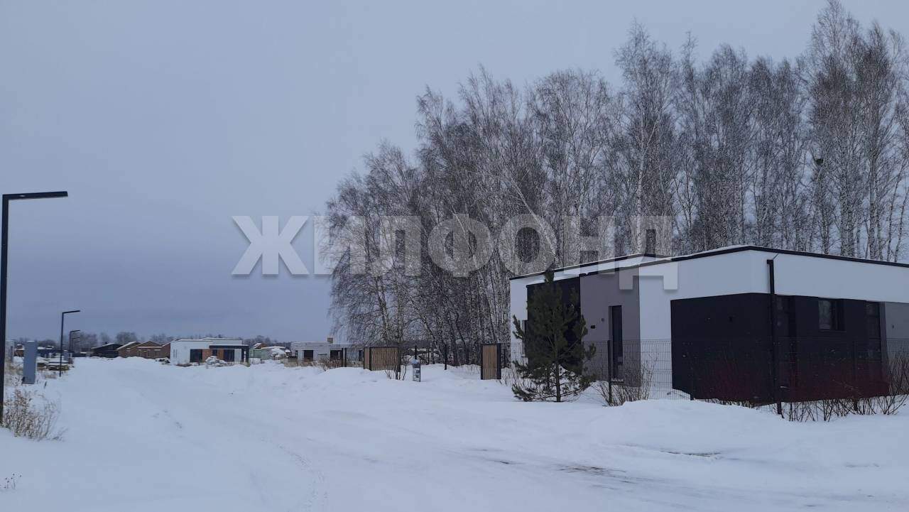 Продам земельный участок 845 м.кв.
