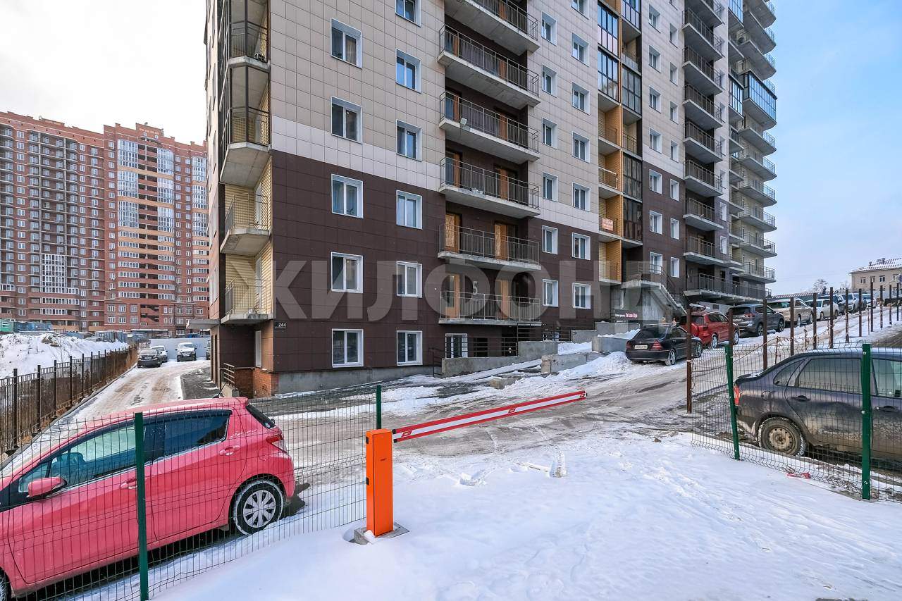 Продам офис 79 м.кв.