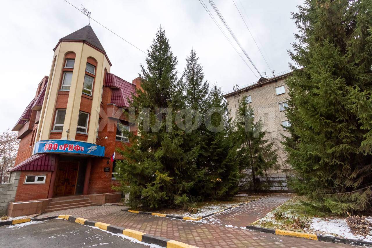 Продам помещение свободного назначения 778 м.кв.