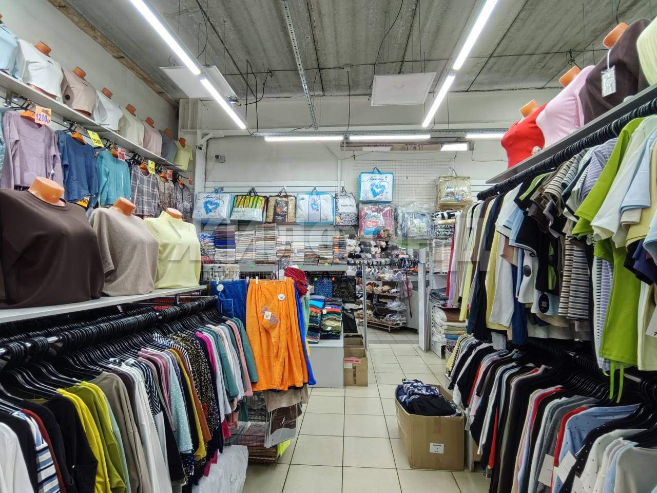Продам магазин 245 м.кв.