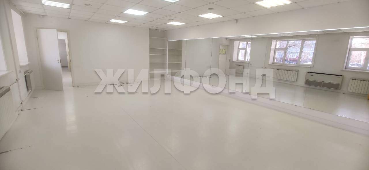 Продам помещение свободного назначения 82 м.кв.