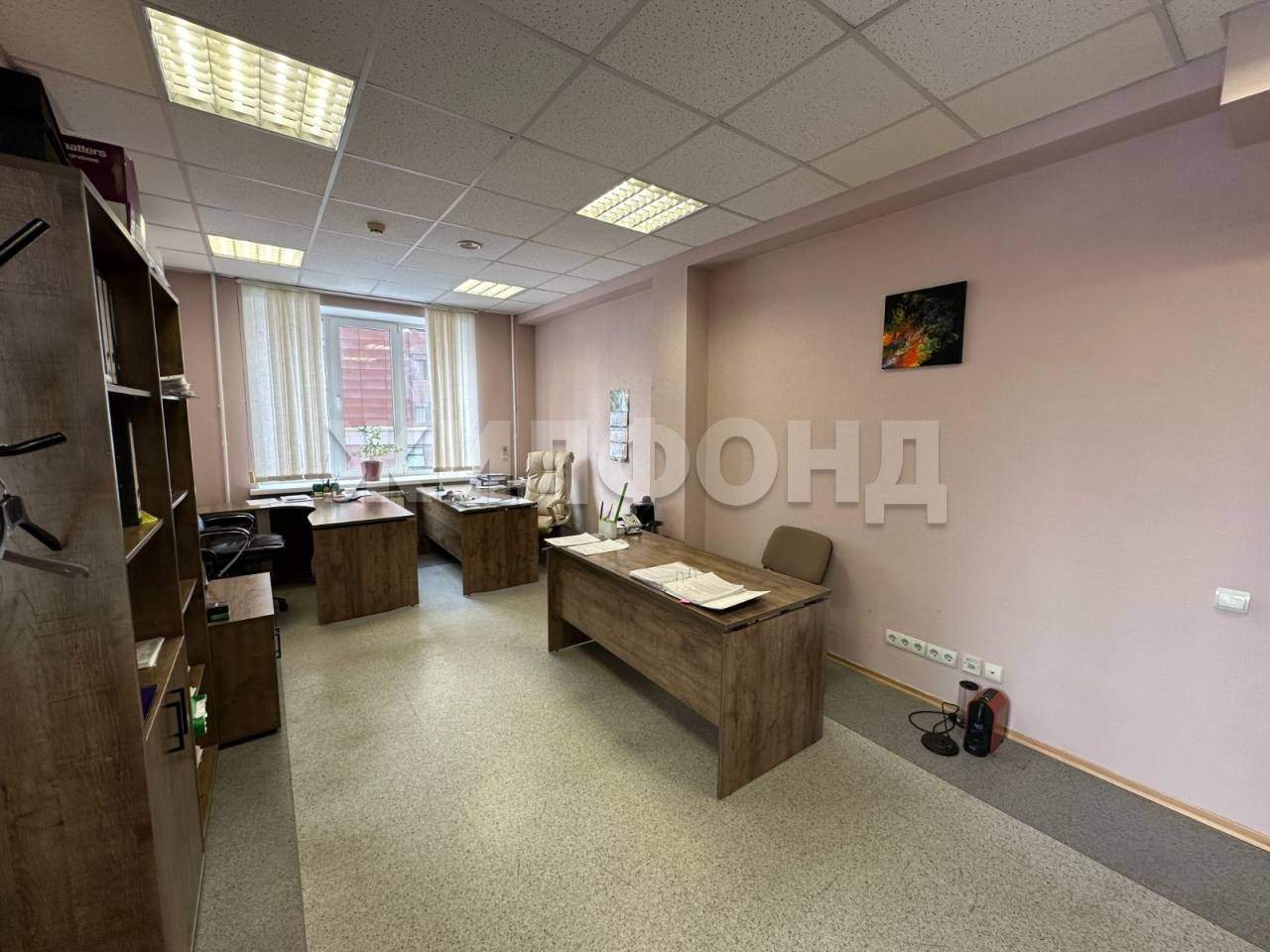 Продам офис 210 м.кв.