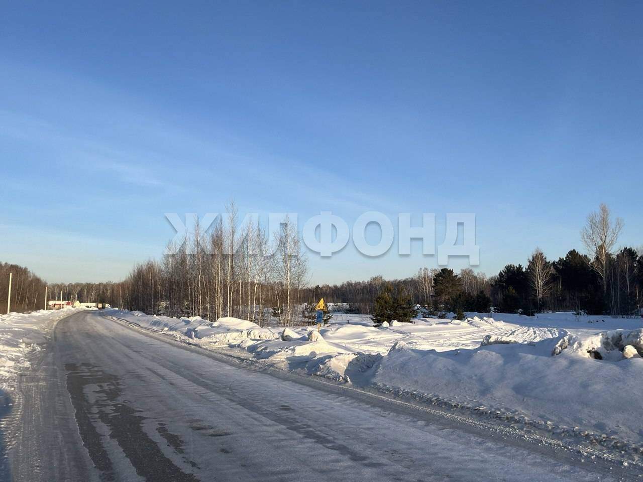 Продам земельный участок 850 м.кв.