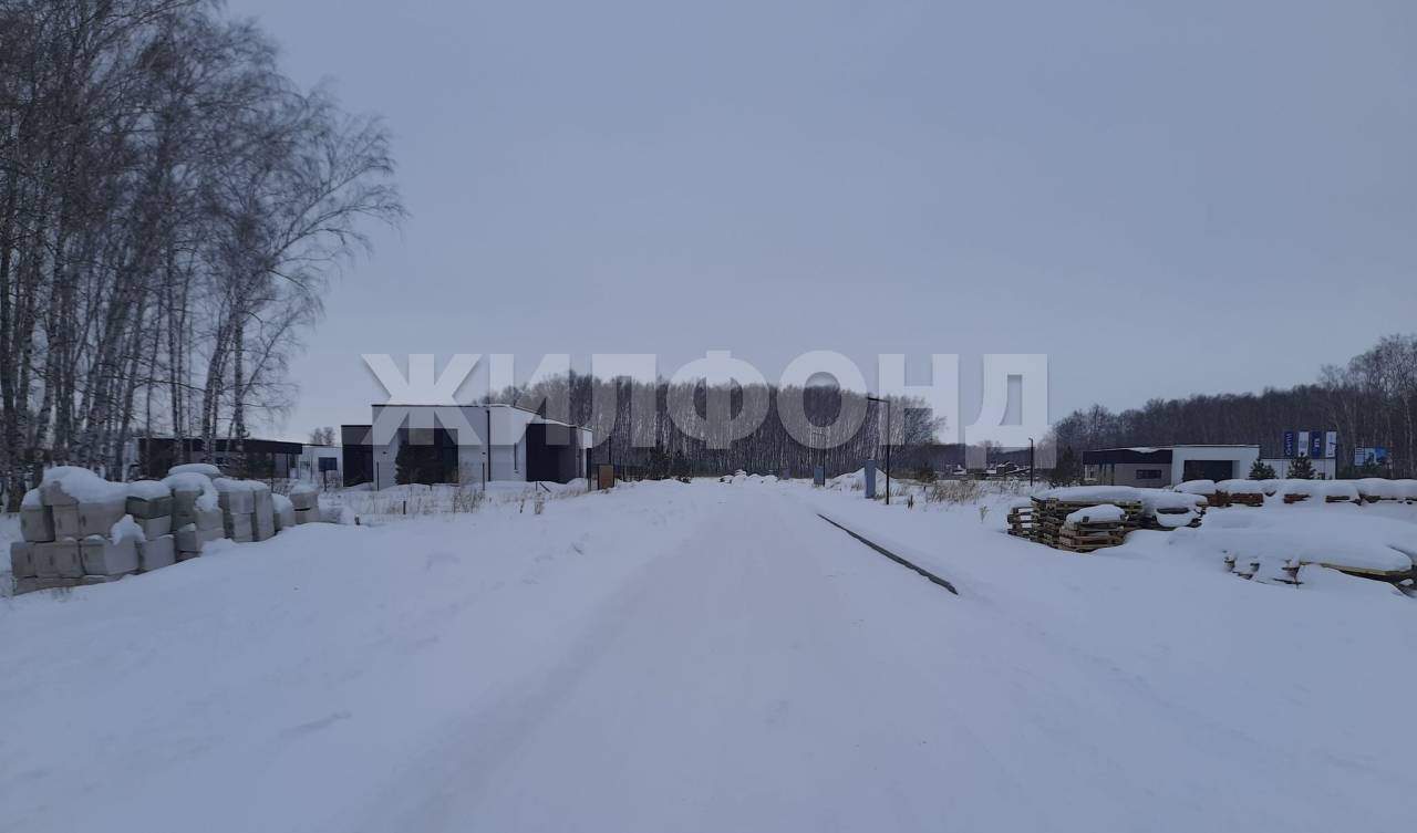 Продам земельный участок 845 м.кв.