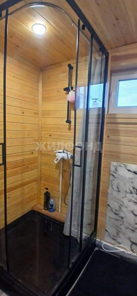 Продам земельный участок 700 м.кв.