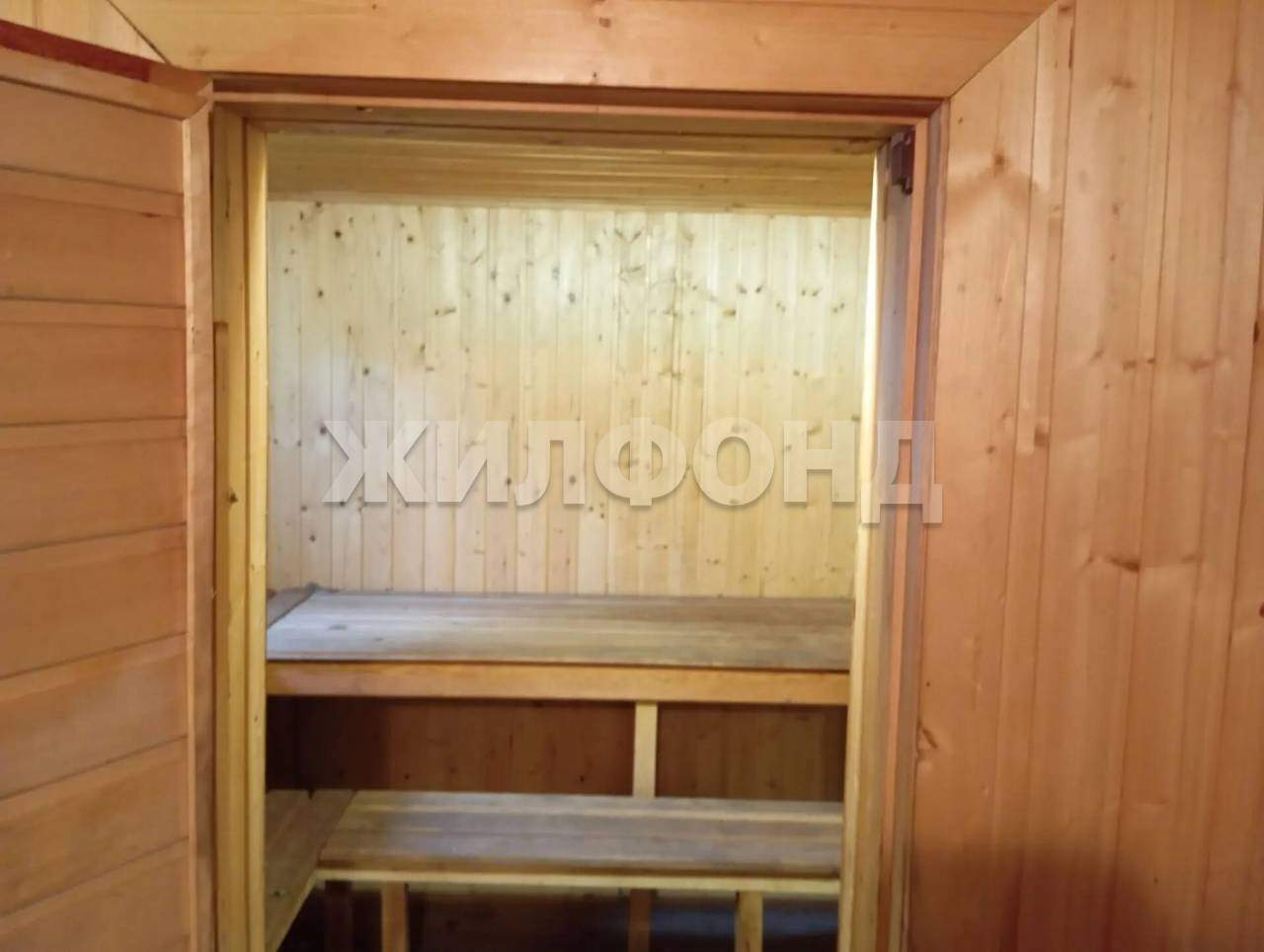 Продам земельный участок 1000 м.кв.