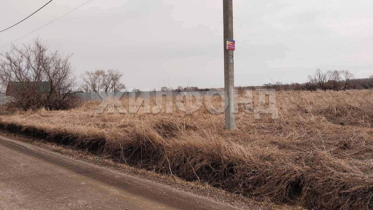 Продам земельный участок 1500 м.кв.