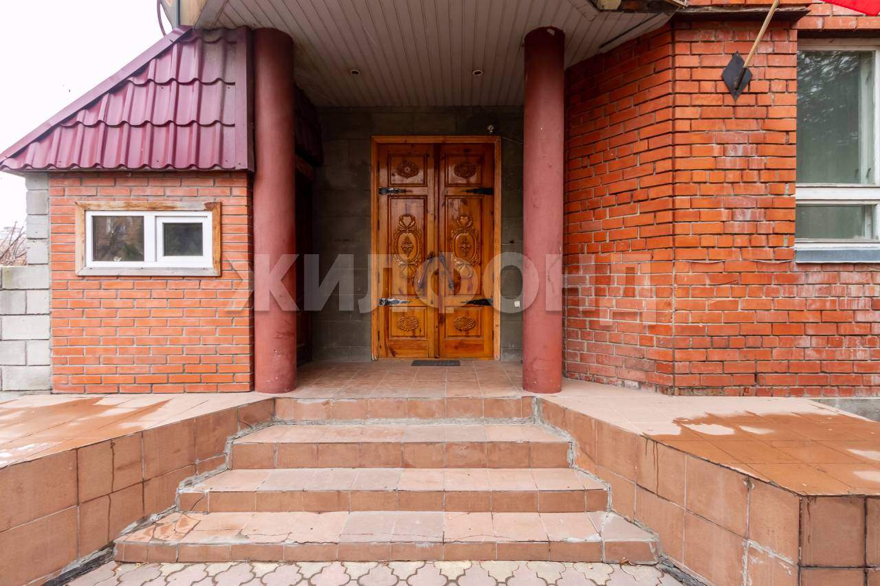 Продам помещение свободного назначения 778 м.кв.