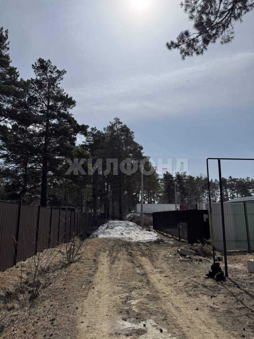 Продам земельный участок 641 м.кв.