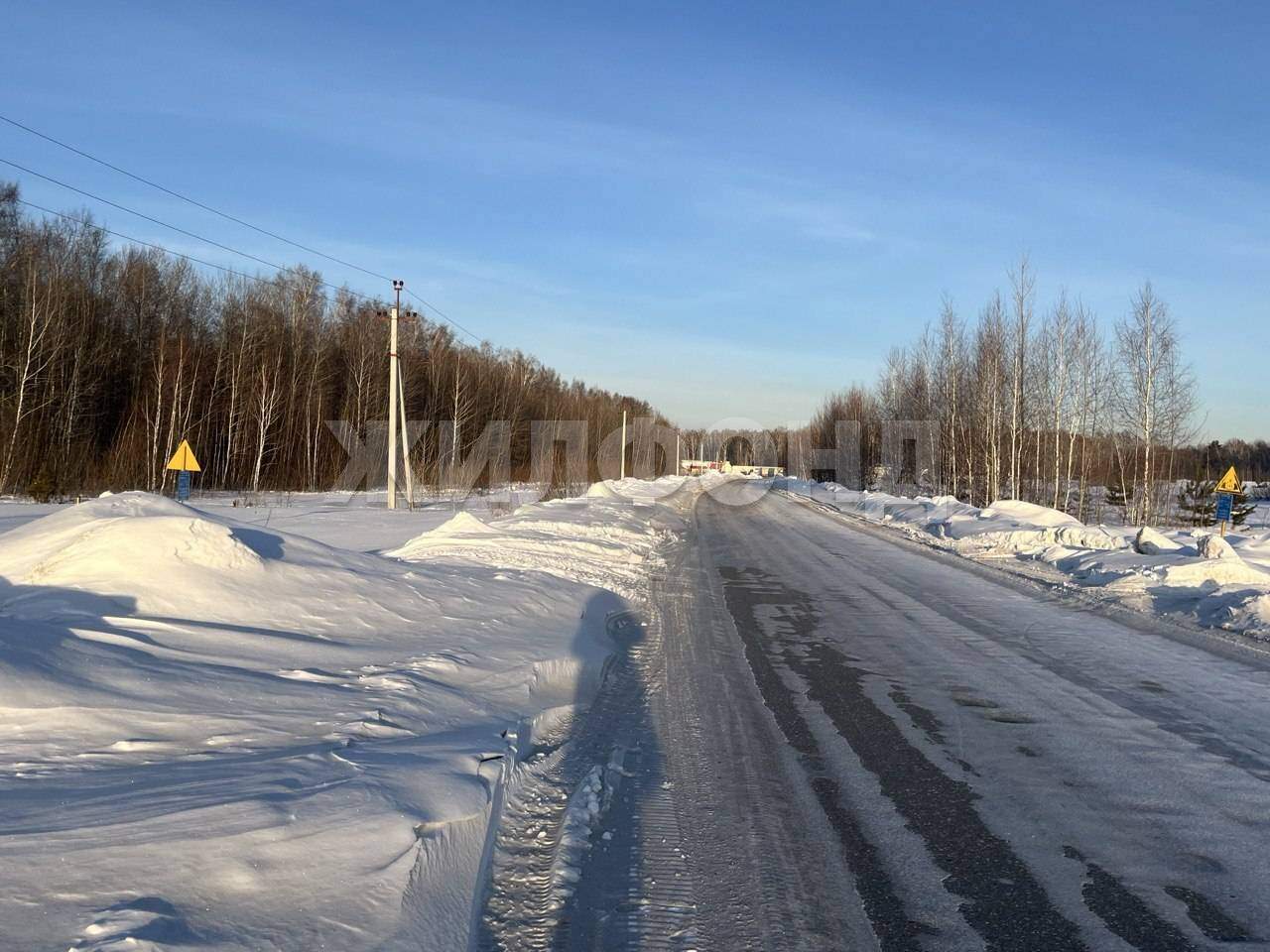 Продам земельный участок 850 м.кв.