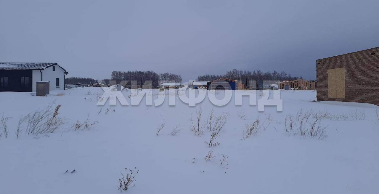Продам земельный участок 720 м.кв.