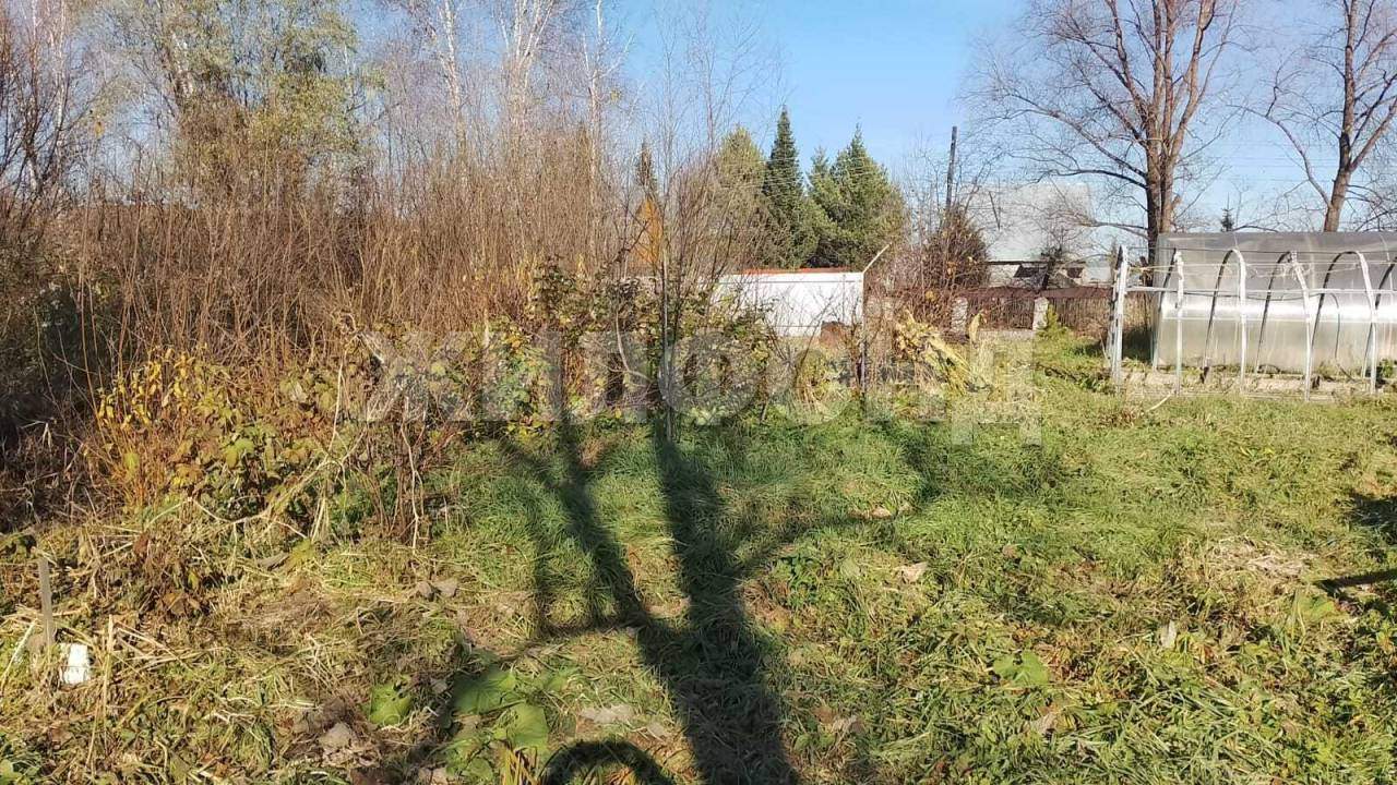 Продам земельный участок 551 м.кв.