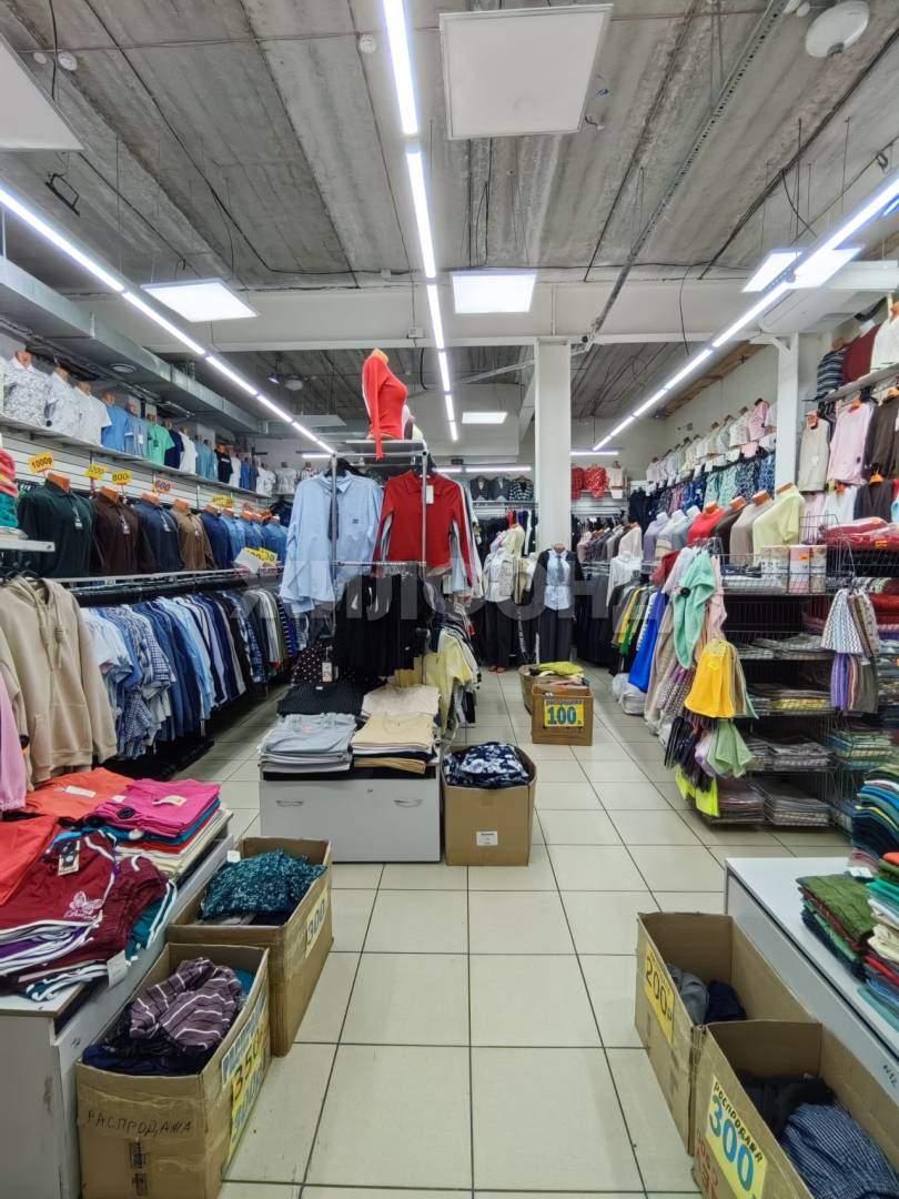 Продам магазин 245 м.кв.