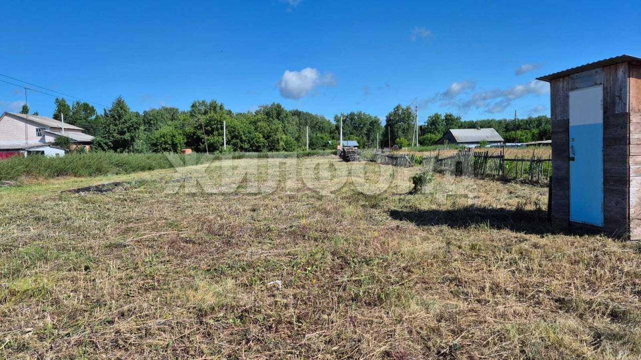 Продам земельный участок 2162 м.кв.