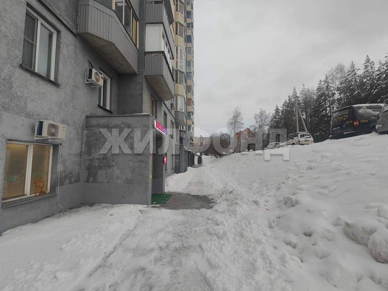 Продам помещение свободного назначения 128 м.кв.