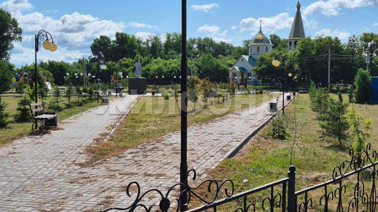 Продам земельный участок 2162 м.кв.