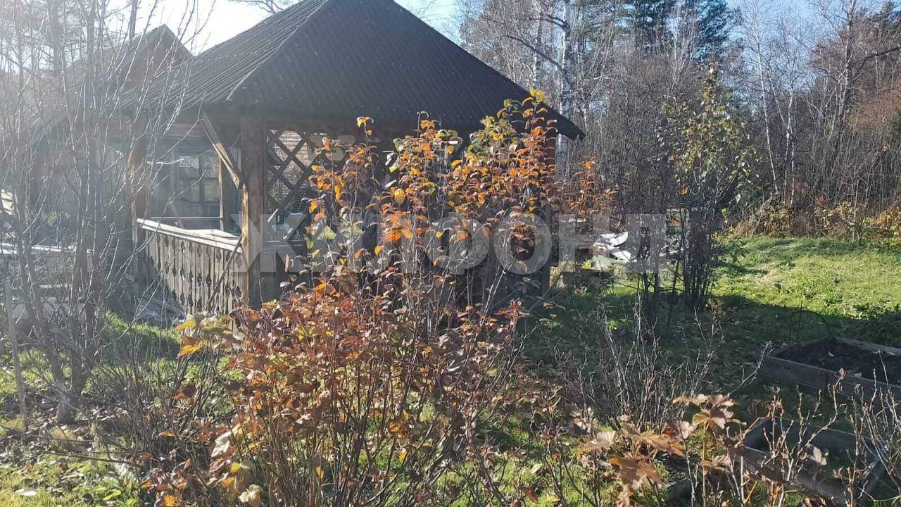 Продам земельный участок 551 м.кв.