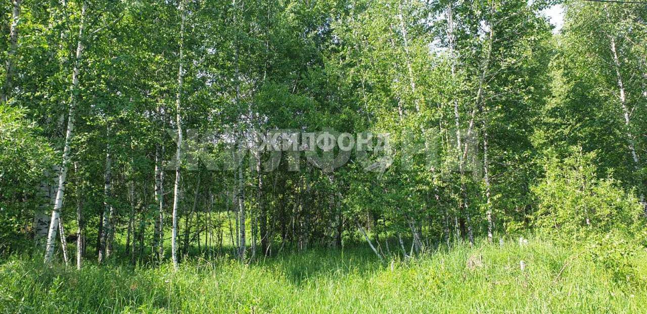 Продам земельный участок 900 м.кв.