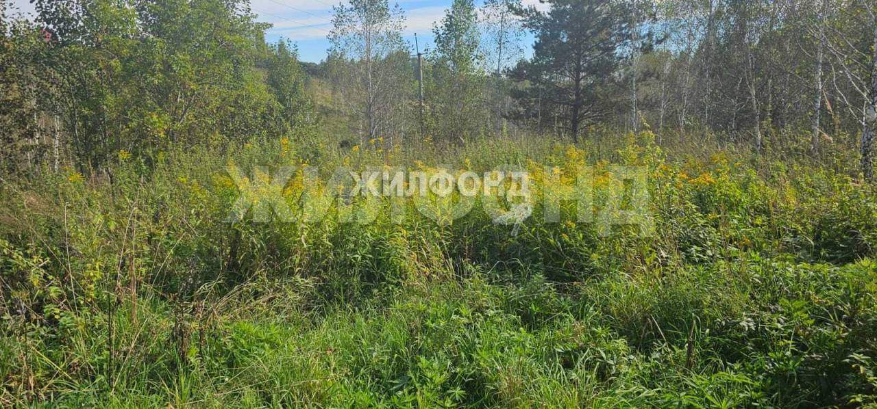 Продам земельный участок 900 м.кв.