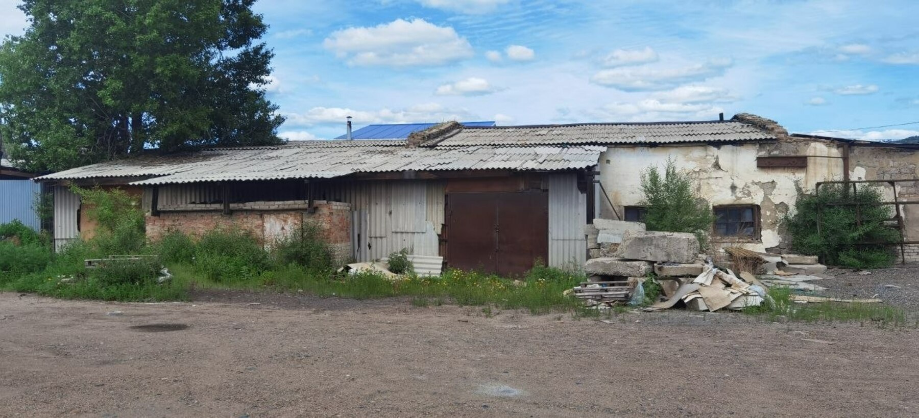Продам торговое помещение 10846.7 м.кв.