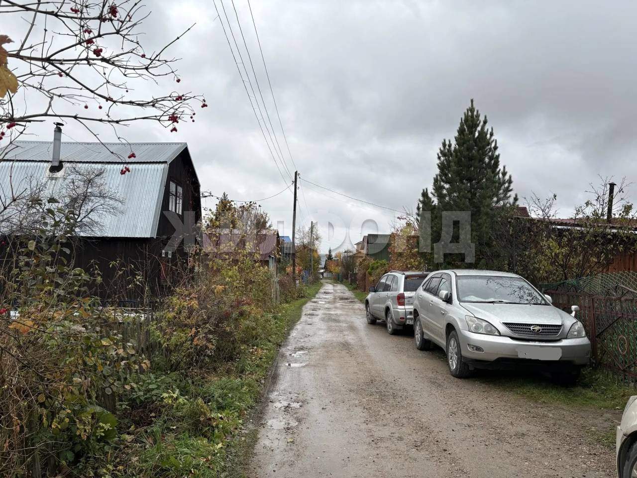 Продам земельный участок 400 м.кв.