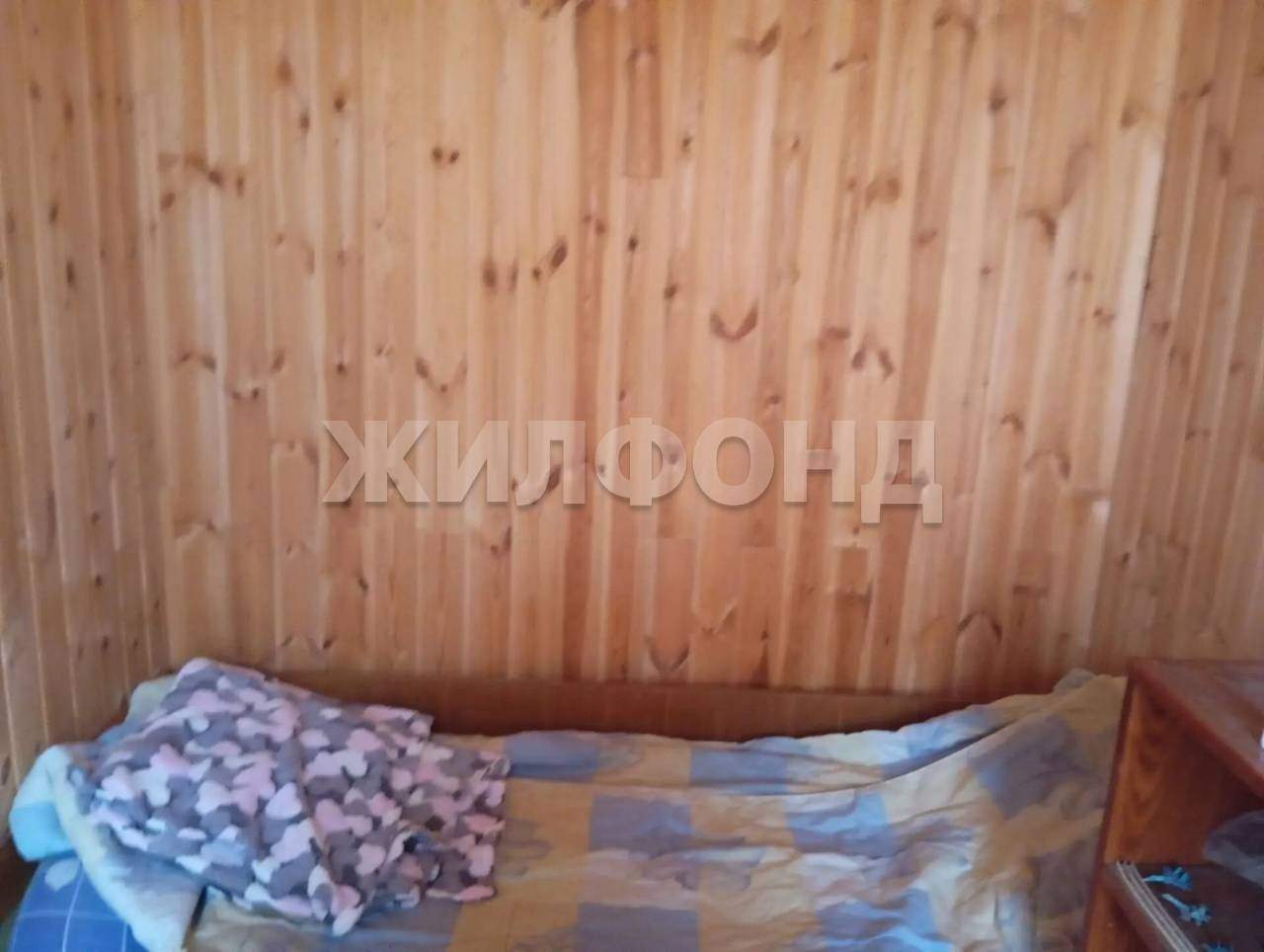 Продам земельный участок 1650 м.кв.