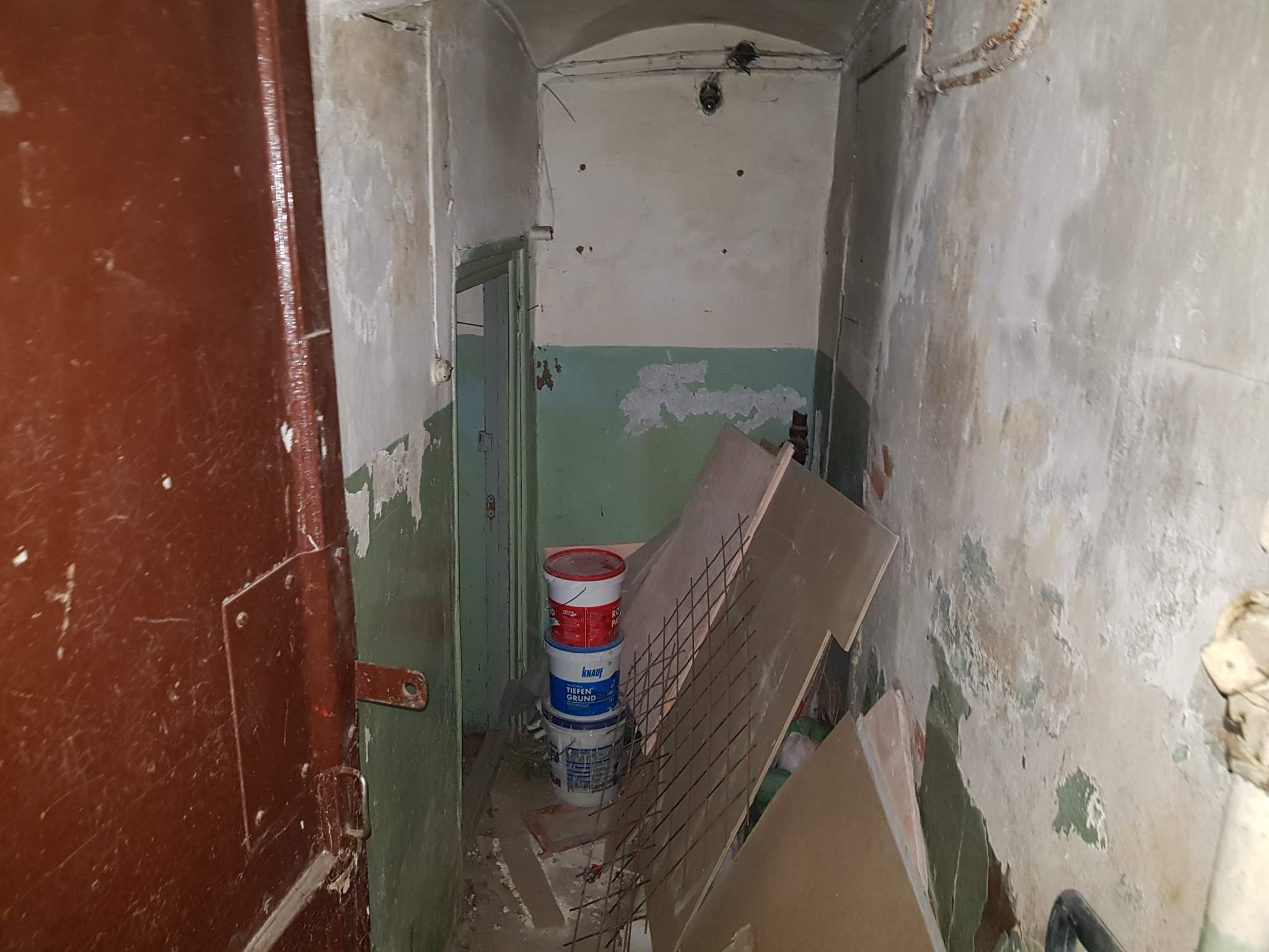 Продам офис 27.3 м.кв.