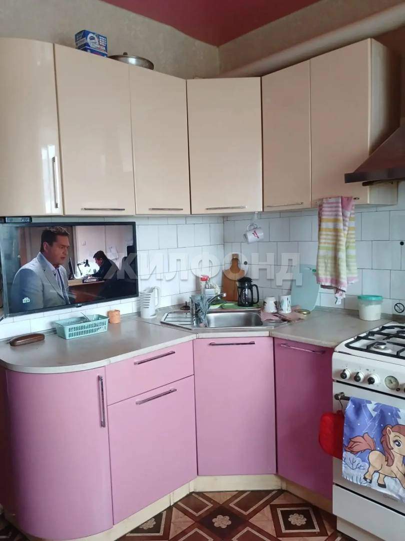 Квартира на продажу в Нижнем Тагиле, Верхняя Черепанова улица, 40