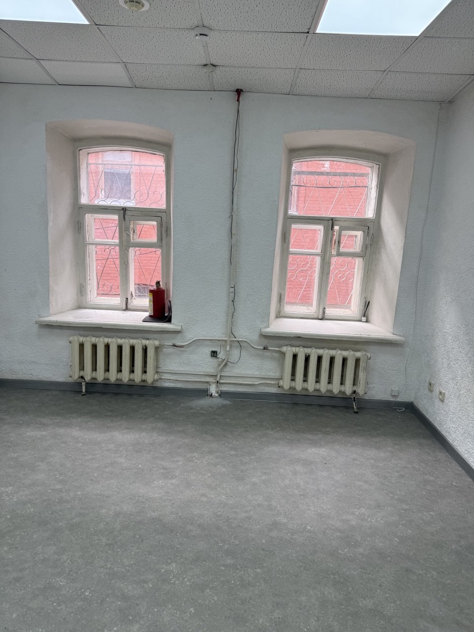 Сдам в аренду офис 16.7 м.кв.