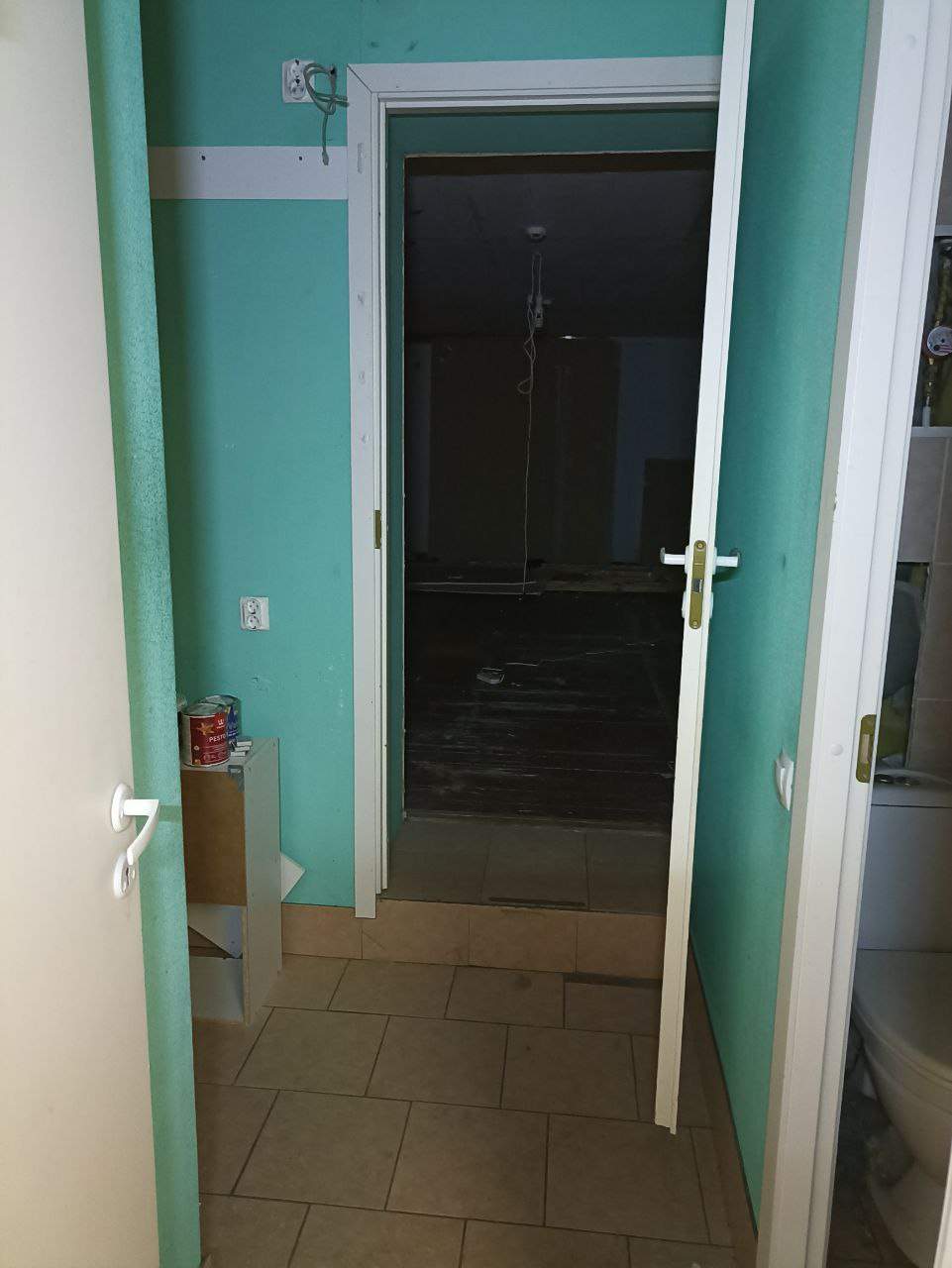 Продам офис 406 м.кв.