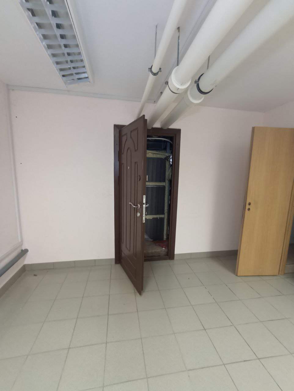 Продам офис 362.2 м.кв.