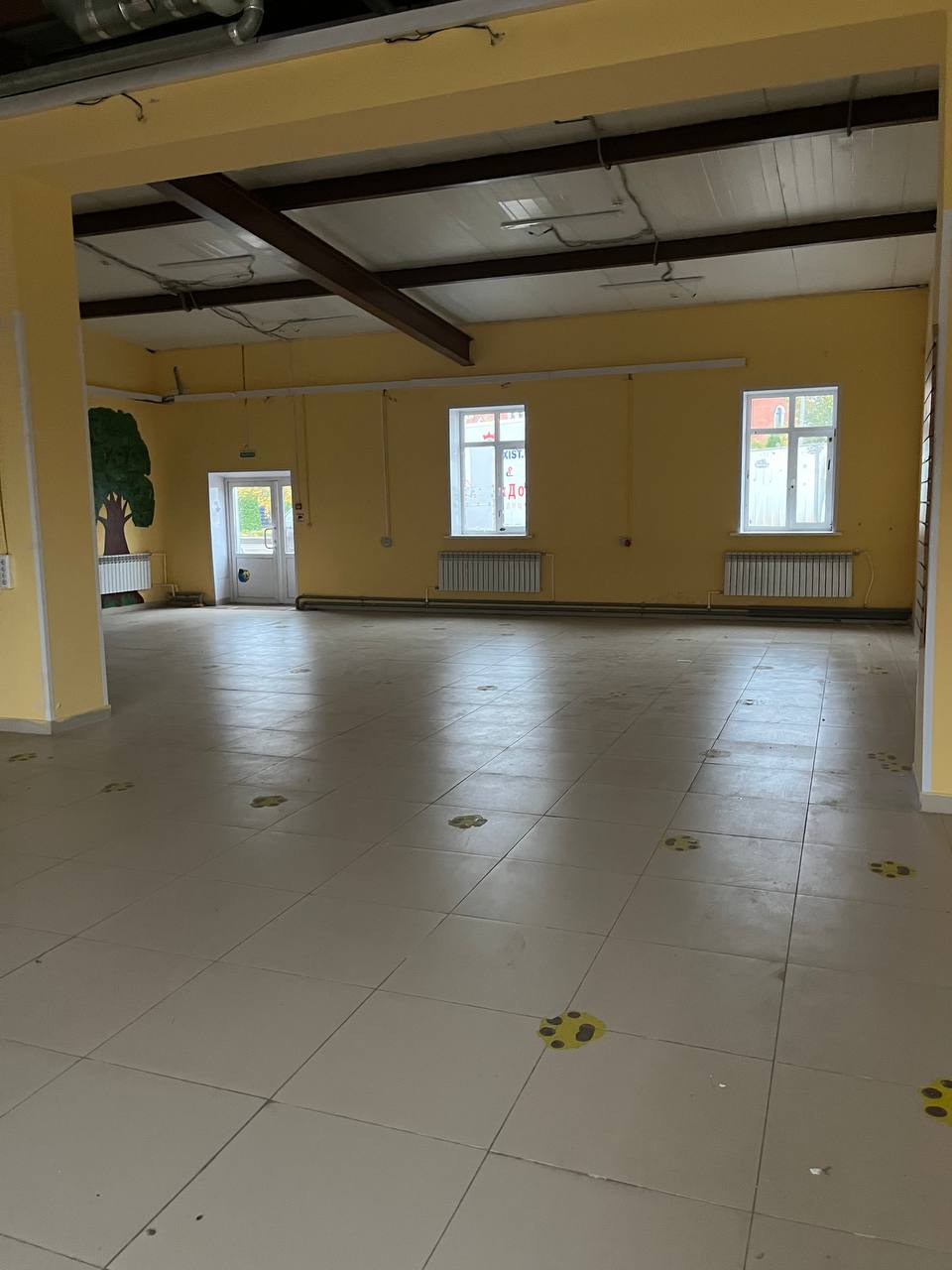 Сдам в аренду магазин 172.6 м.кв.