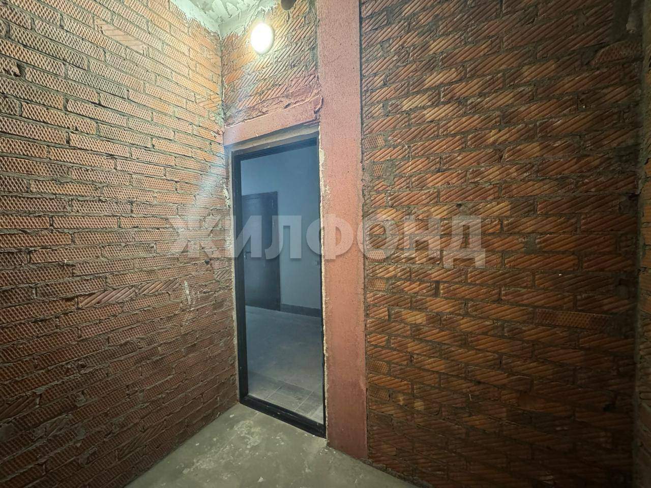 Продам склад 4.3 м.кв.
