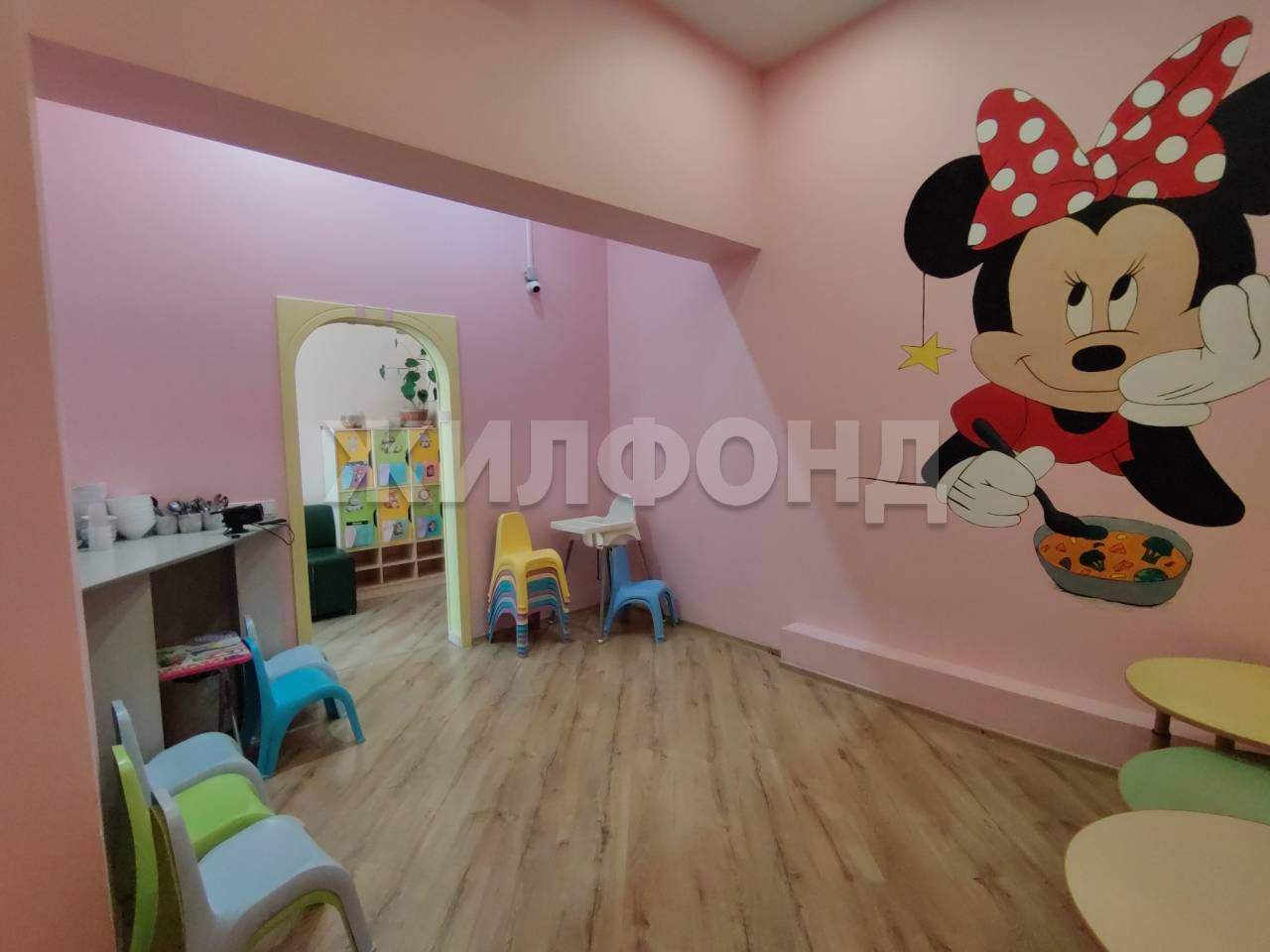 Продам помещение свободного назначения 142 м.кв.