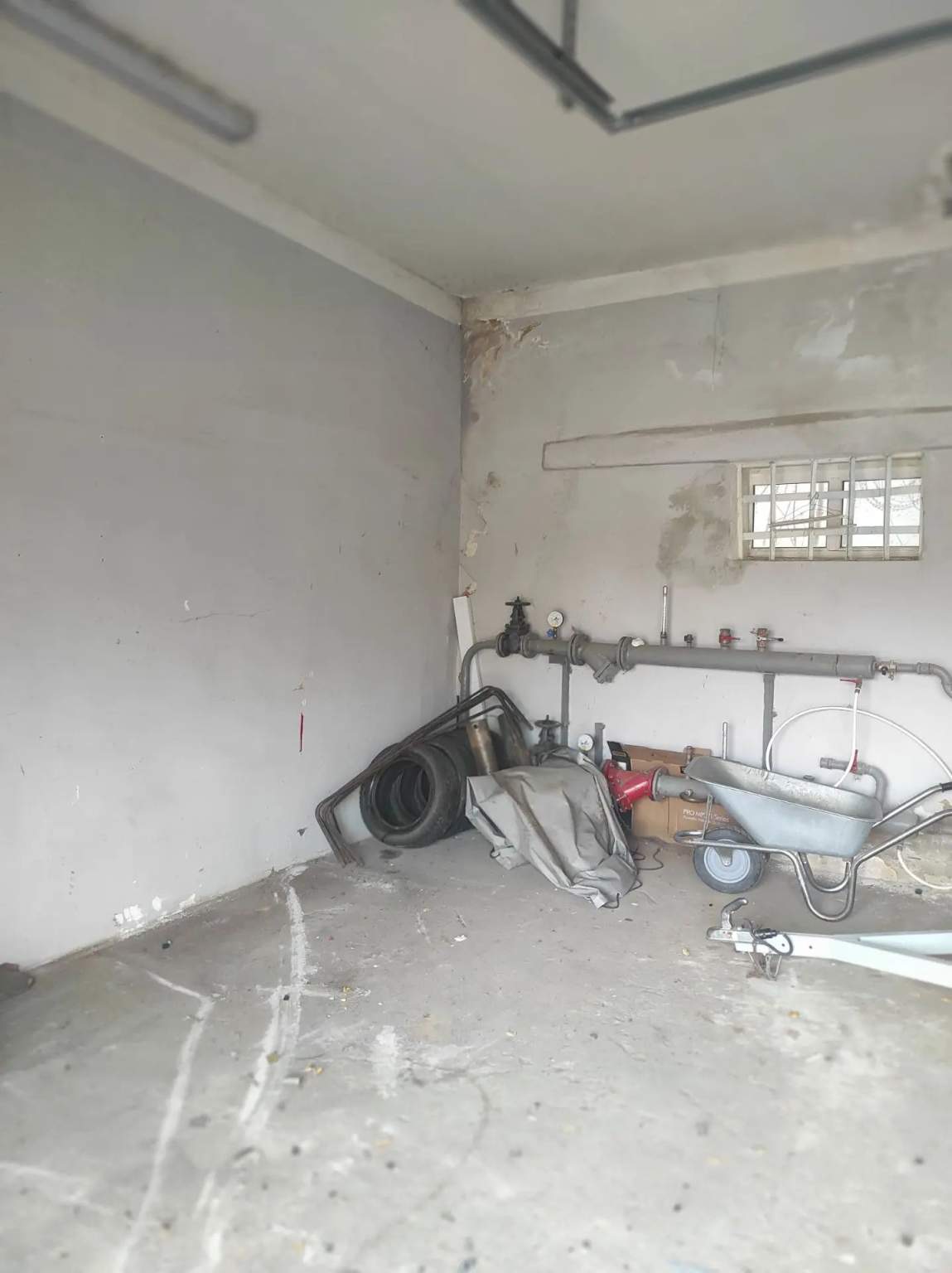 Продам торговое помещение 12420 м.кв.