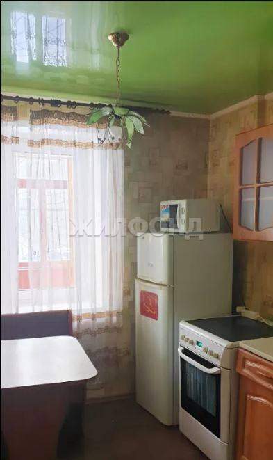 Квартира на продажу в Новосибирске, Сибирская улица, 49