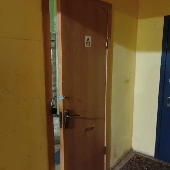 Продам офис 13.2 м.кв.