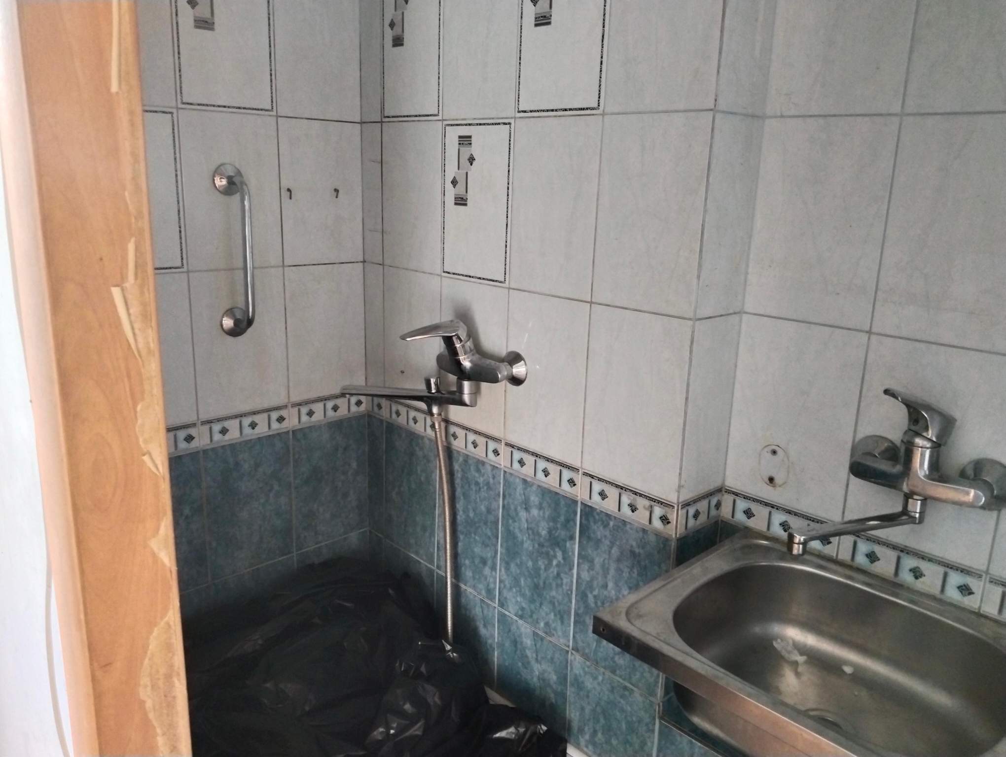 Продам офис 9.5 м.кв.