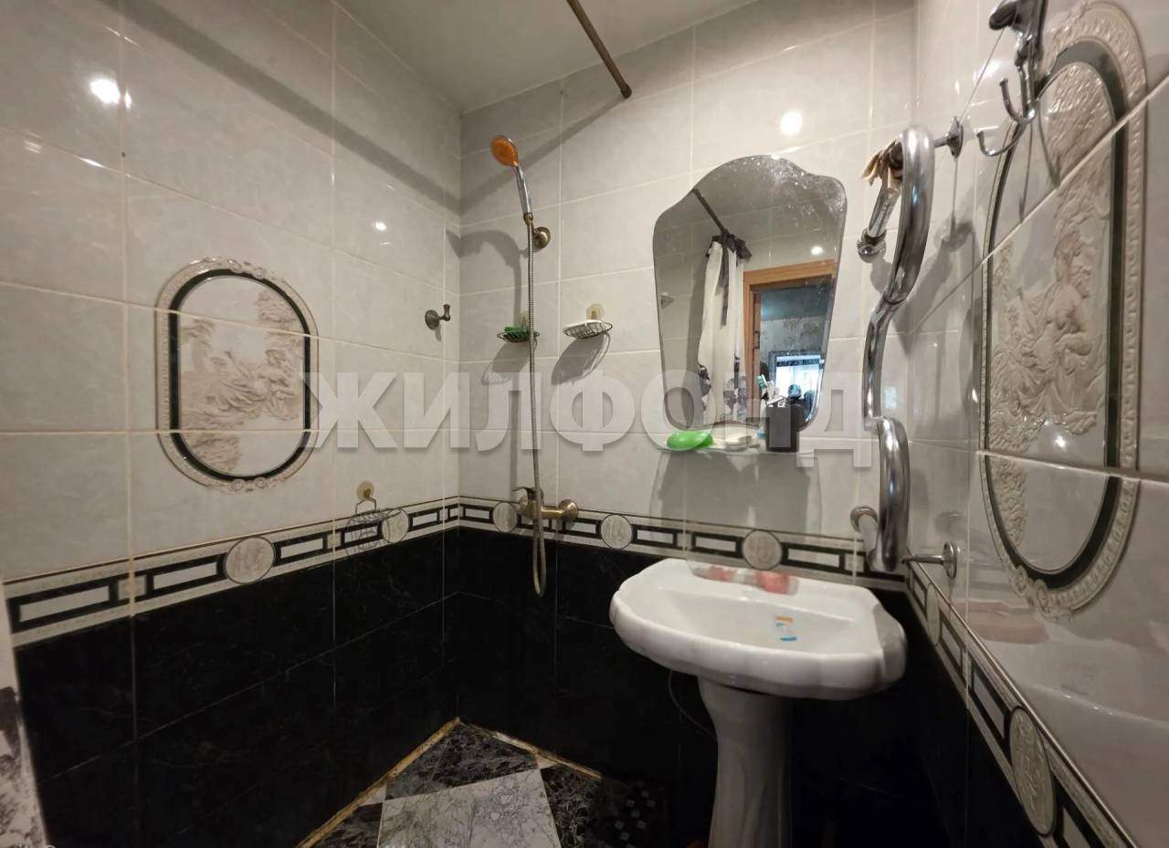 Квартира на продажу в Барнауле, Шукшина улица, 19