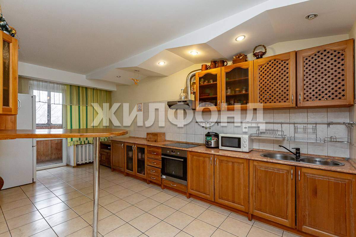 Квартира на продажу в Барнауле, Попова улица, 98А