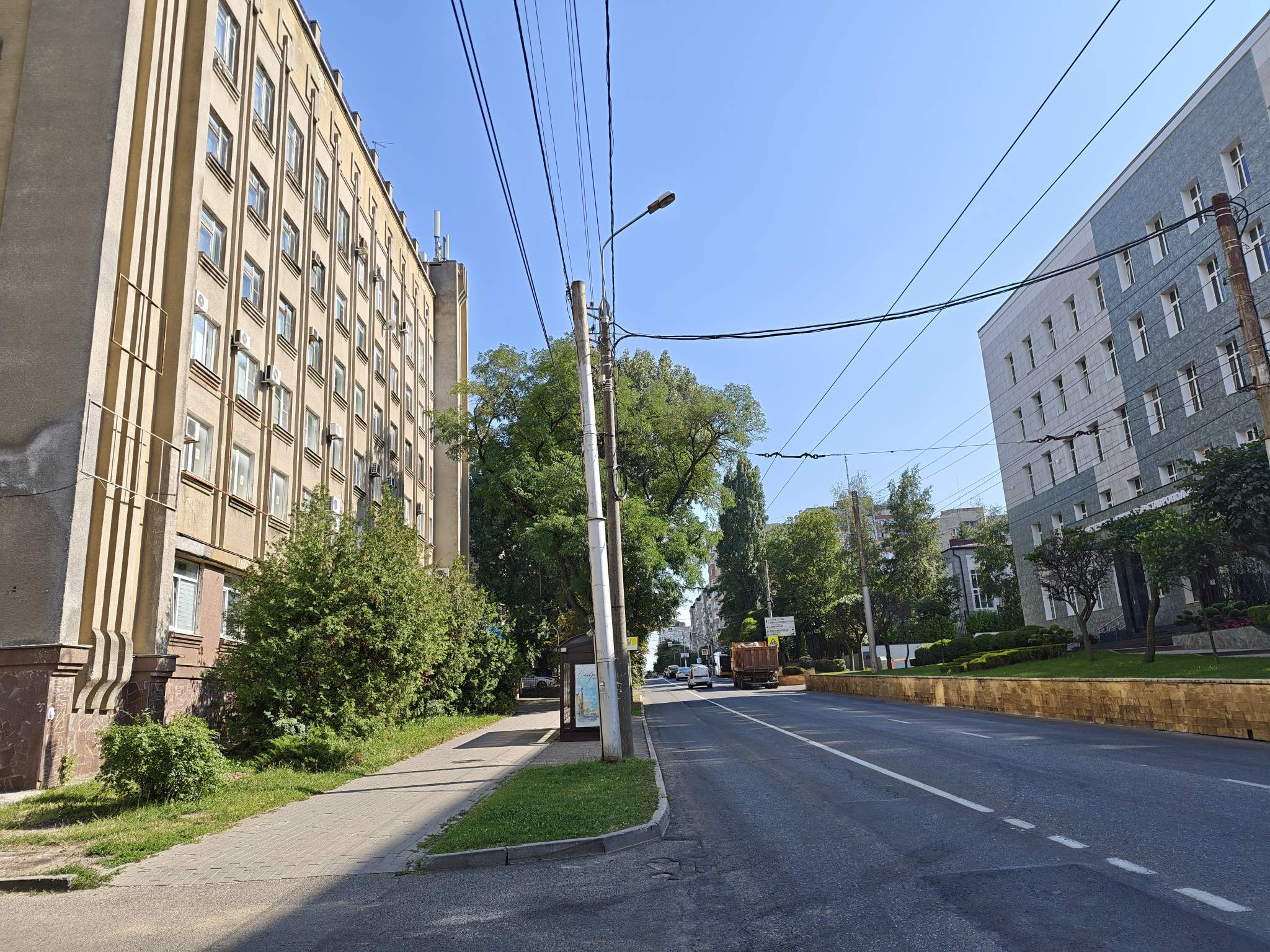 Продам торговое помещение 3930.4 м.кв.