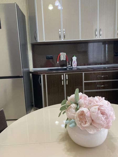 Фото: Сдам 1 к. квартиру 62 м² 5/20 http://stat.jcat.ru/resize/600/images/orders/2025-11/07/d30b5e0e87adb34e2a06f3cc983a452d.jpg