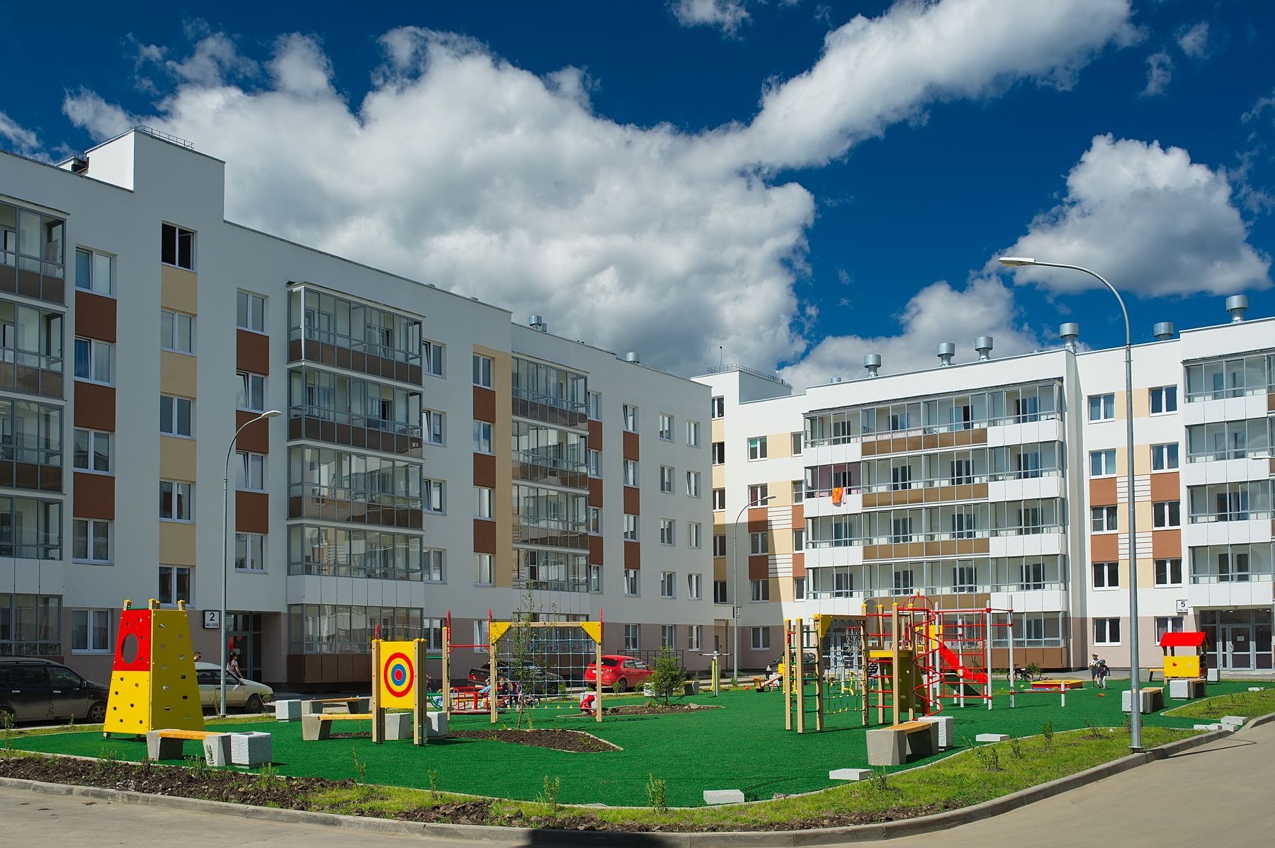 Мичуринский 7