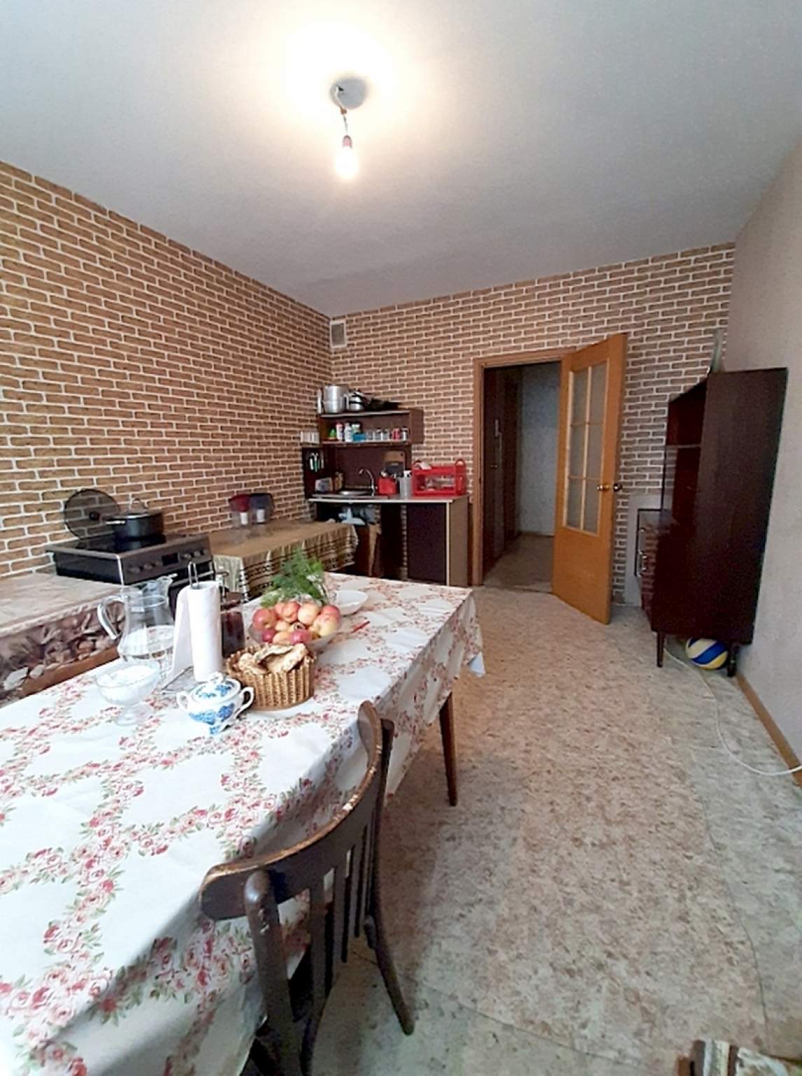 Продажа 3-комнатной квартиры, Санкт-Петербург, Энтузиастов,  д.31к3