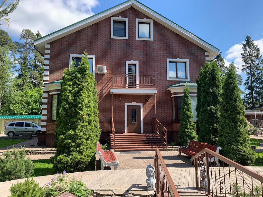 Продажа дома, 278м <sup>2</sup>, 12 сот., Всеволожск, Благовещенский,  д.1