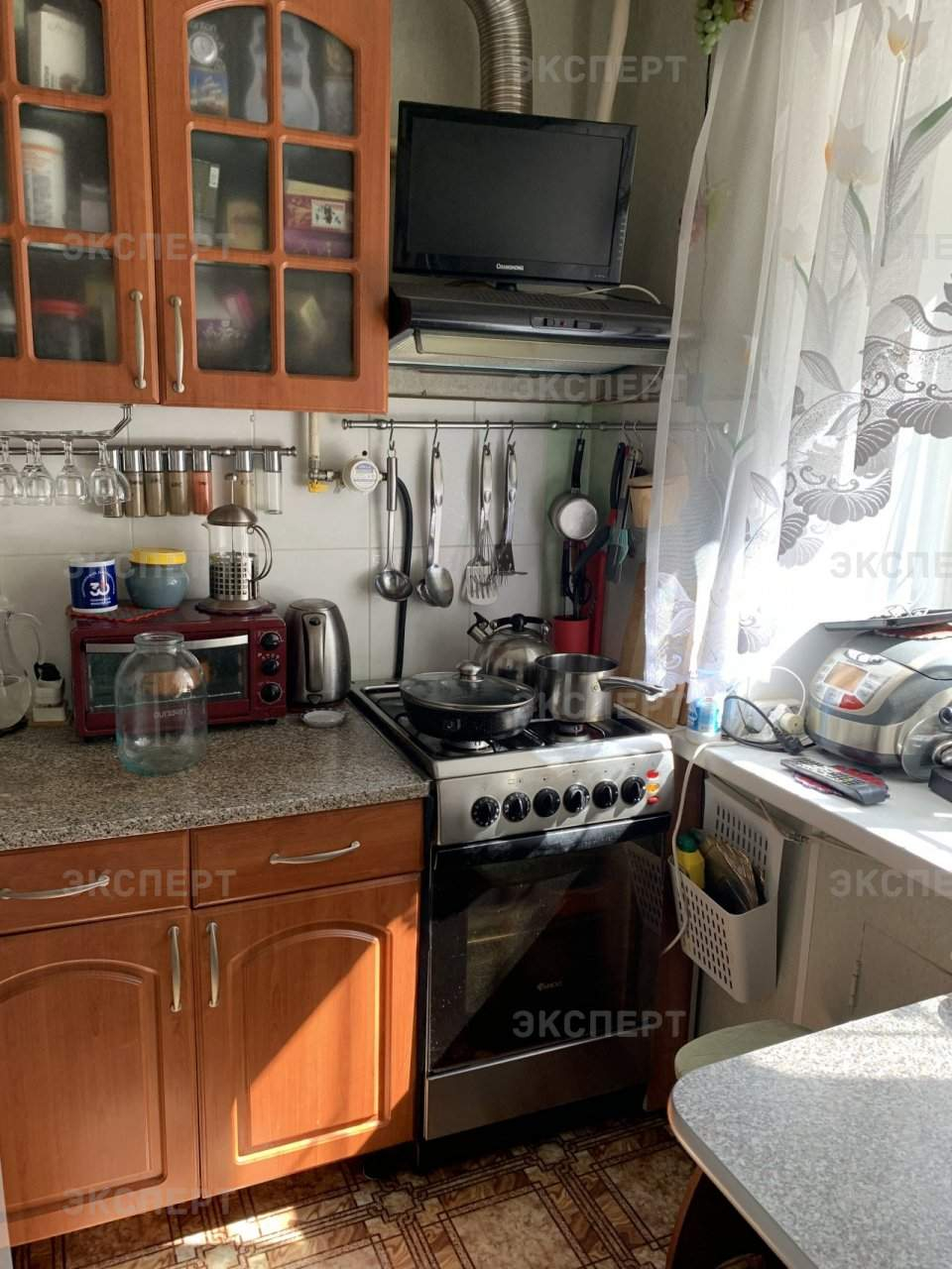 Продажа 2-комнатной квартиры, Великий Новгород, Космонавтов улица, д.16 Продажа 2-комнатной квартиры, Великий Новгород, Космонавтов улица, д.16