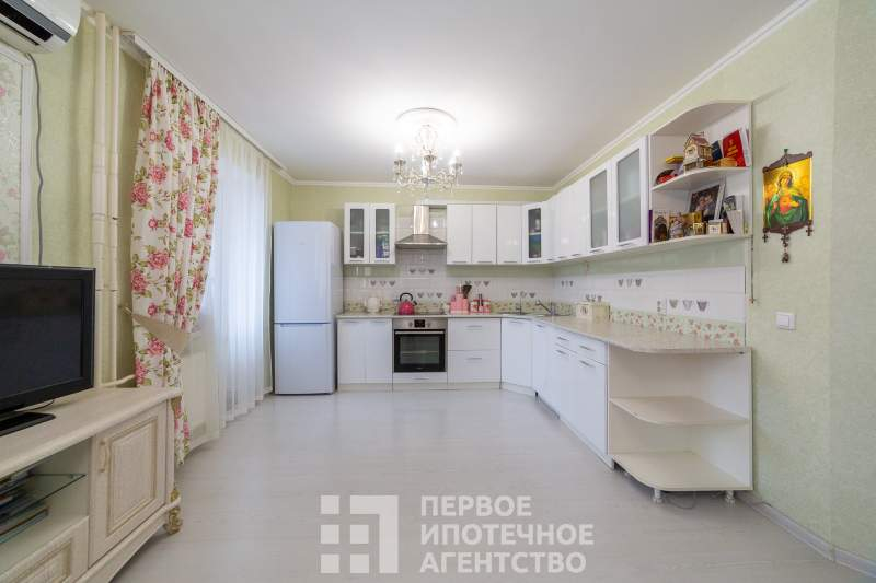 Коммунаров улица, д.190 Коммунаров улица, д.190