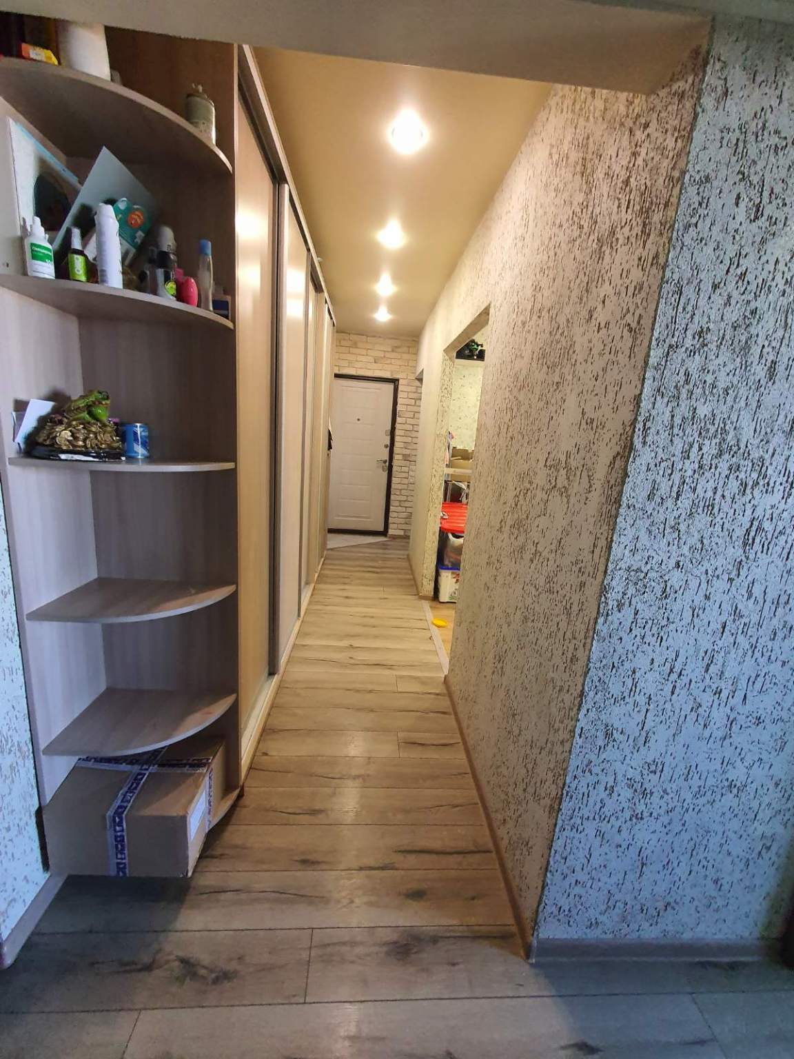 Продажа 3-комнатной квартиры, Волгоград, им Менжинского, д.25 Продажа 3-комнатной квартиры, Волгоград, им Менжинского, д.25